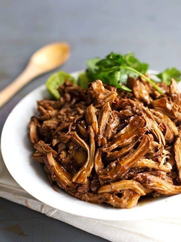 Honey Glazed Crockpot Chicken Adobo - simple pantry ingredients, hardly any hands-on time, 200 calories. | https://burn-belly.today